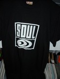 T-SHIRT LOGO LABEL